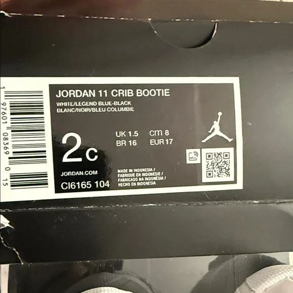 Jordan Kids' Sneakers - White and Blue - Picture 4 of 4